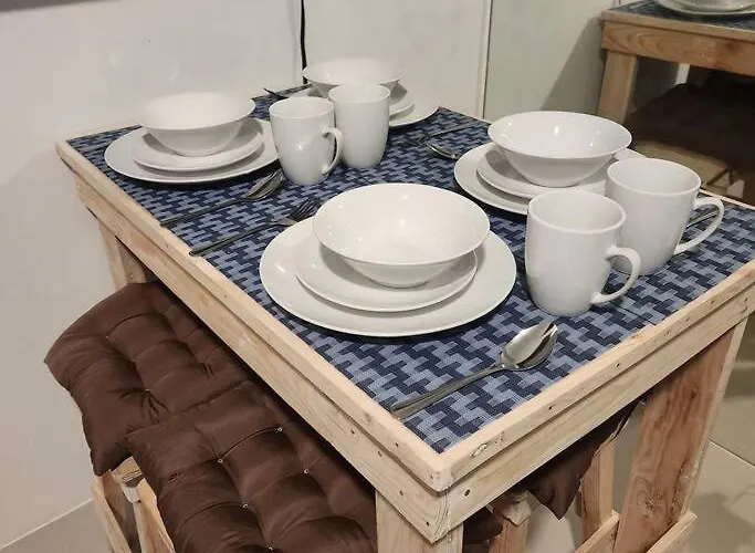Homey 2br In Makati Manila